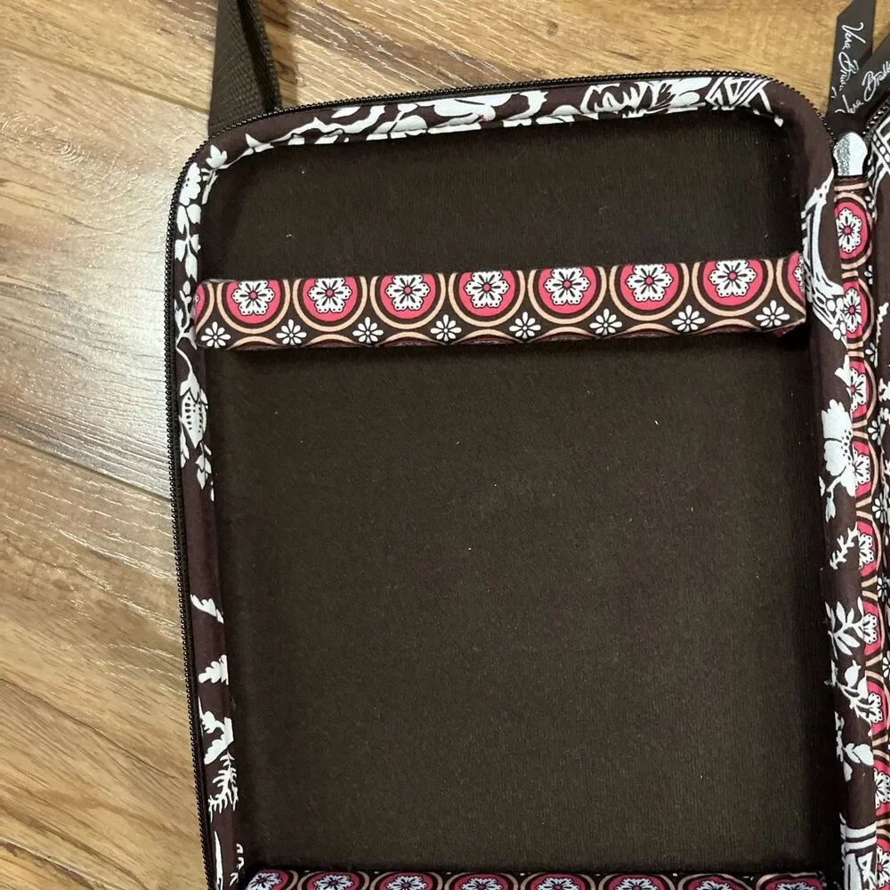 VERA BRADLEY Mini Laptop Hard Case with Shoulder Strap - Imperial Toile NWT NEW